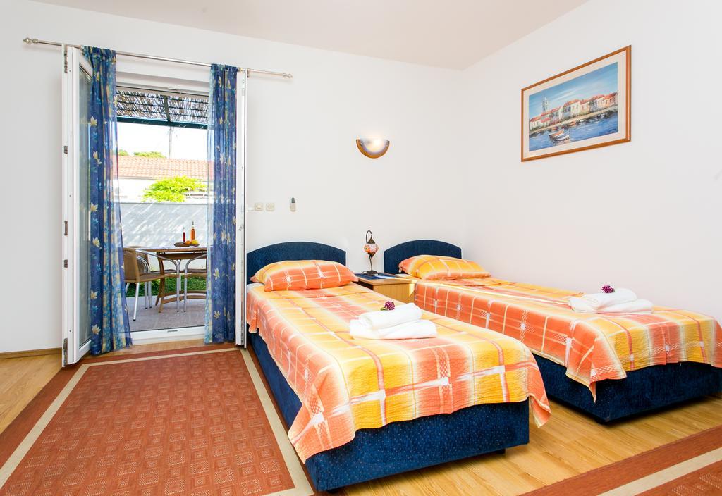 Apartments Miramare & Campara Dubrovnik Bilik gambar